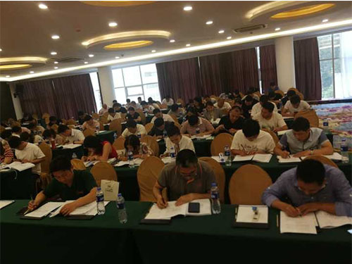 湖南妙能電器有限公司,多功能電暖餐桌,取暖桌價格,電暖茶幾批發(fā),電暖方桌,取暖桌