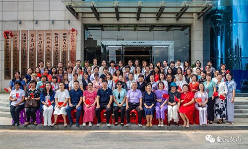 湖南妙能電器有限公司,多功能電暖餐桌,取暖桌價(jià)格,電暖茶幾批發(fā),電暖方桌,取暖桌